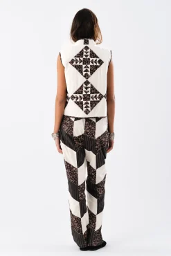 CairoLL Vest